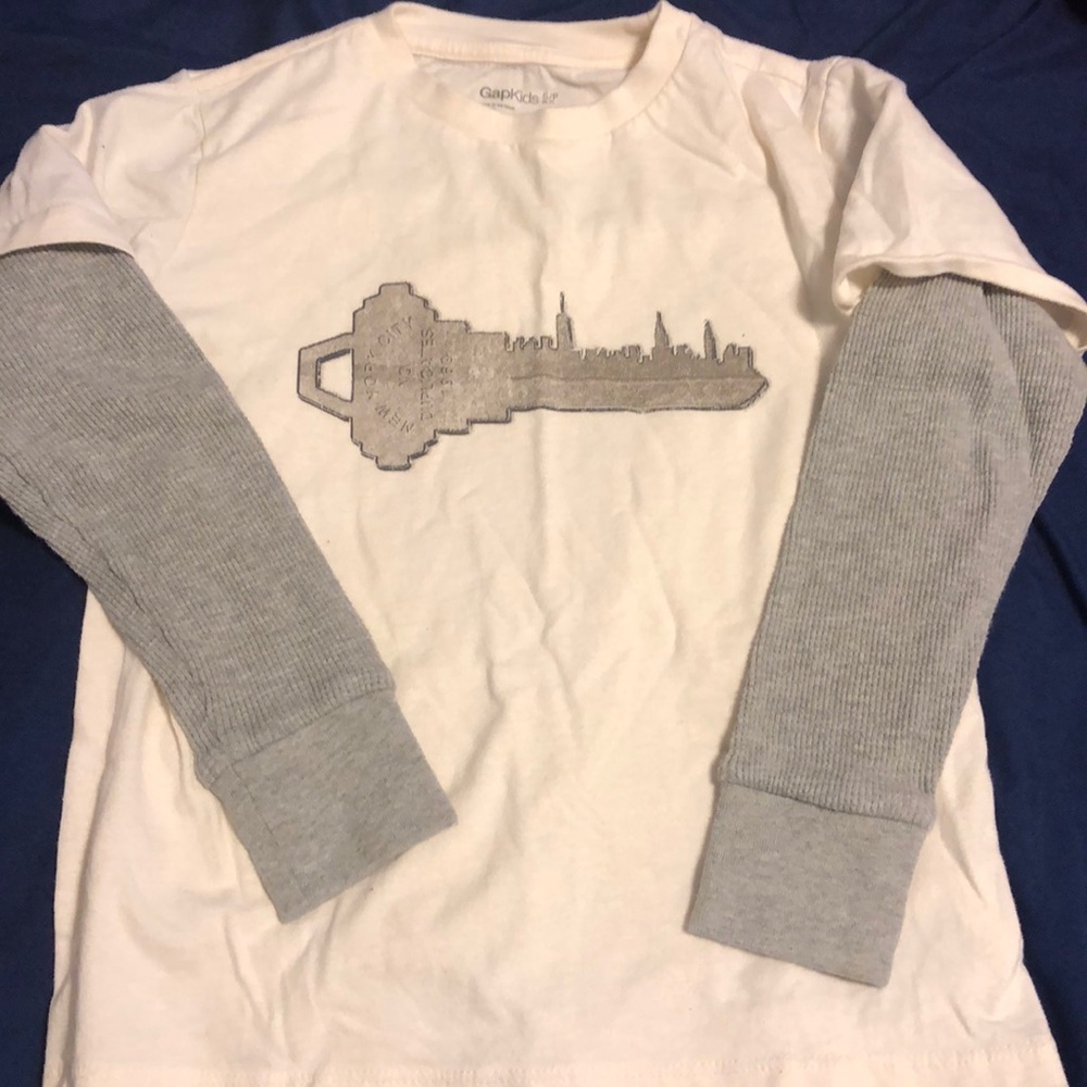 Long sleeve shirt